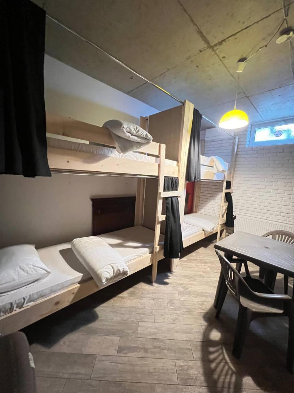 Moonlight Hostel Lviv Exteriör bild
